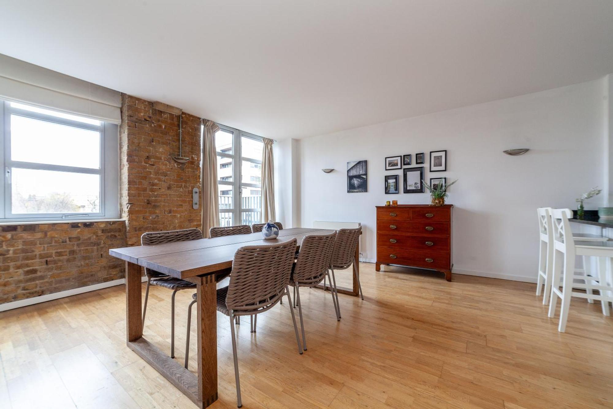 Elegance & Chic Design - 2-Bedroom Haven ロンドン エクステリア 写真