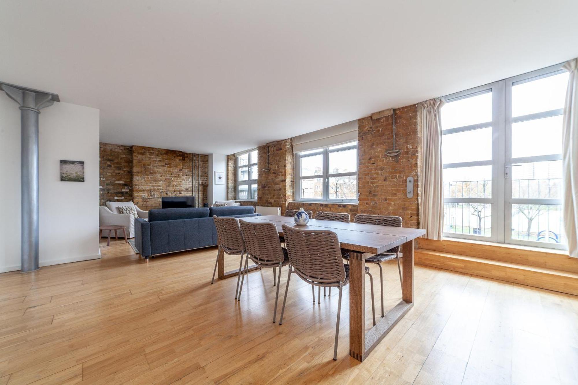 Elegance & Chic Design - 2-Bedroom Haven ロンドン エクステリア 写真