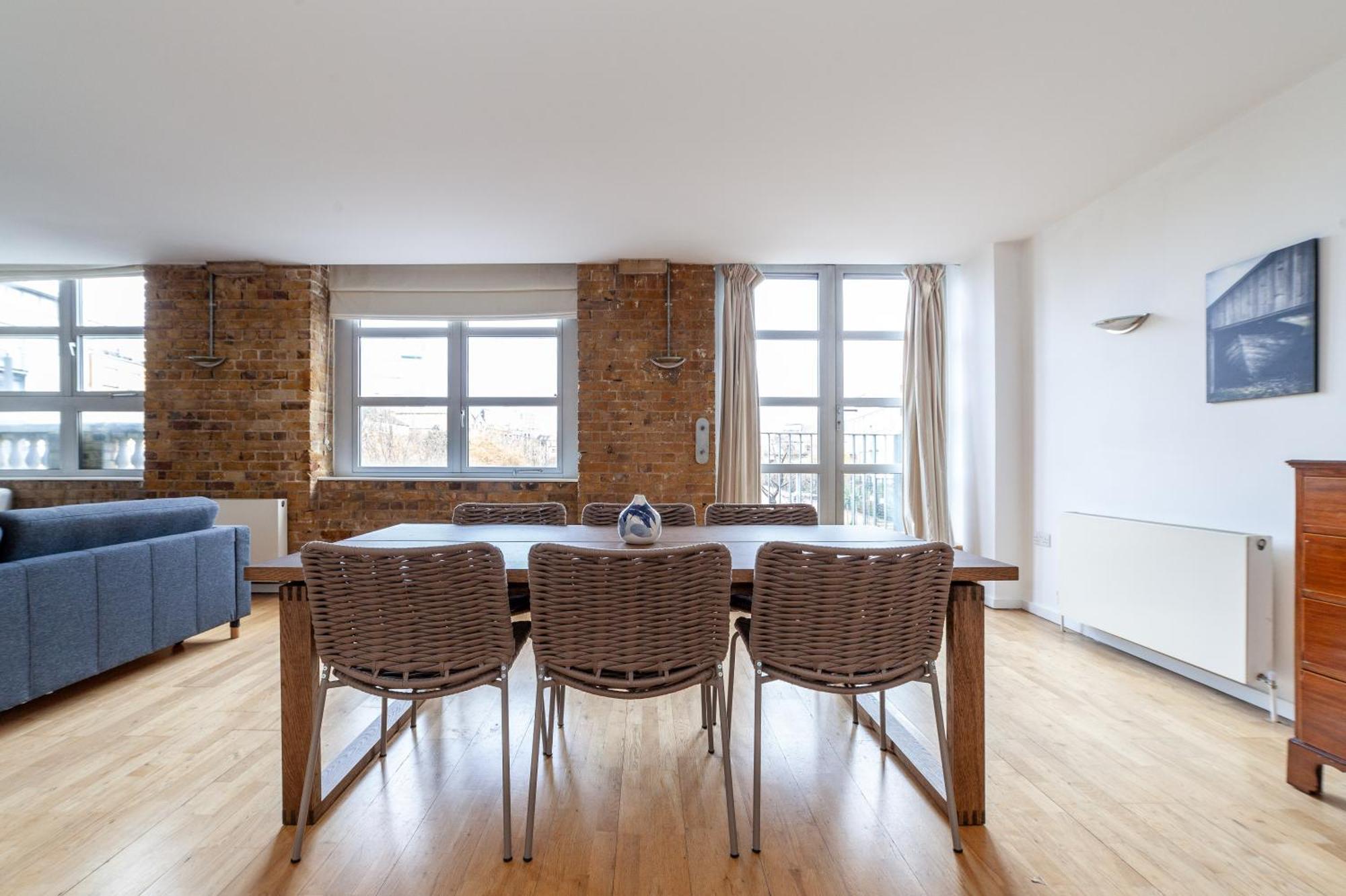 Elegance & Chic Design - 2-Bedroom Haven ロンドン エクステリア 写真